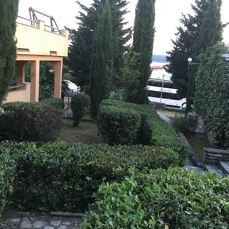 Apartment Mia Selce Bagian luar foto